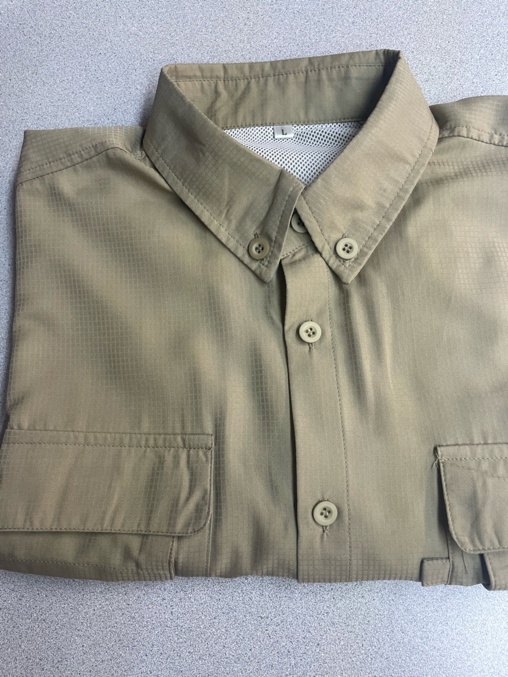 Men's Olive Green Button-Up Shirt